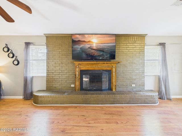 1712 Lillie Street, Jeanerette, LA 70544