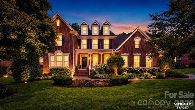 8716 Devonshire Drive, Huntersville, NC 28078