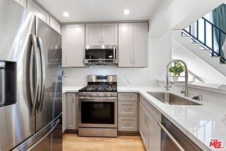 5325 Newcastle Avenue 312, Los Angeles, CA 91316