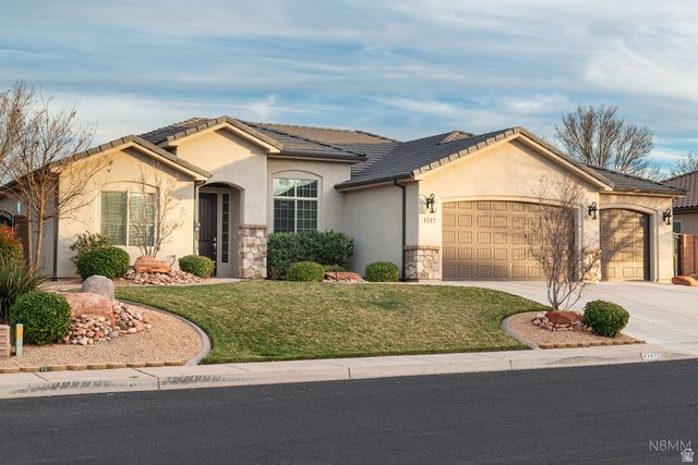 4347 W BOWLER ST, Hurricane, UT 84737
