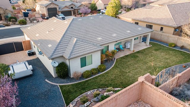 4347 W BOWLER ST, Hurricane, UT 84737
