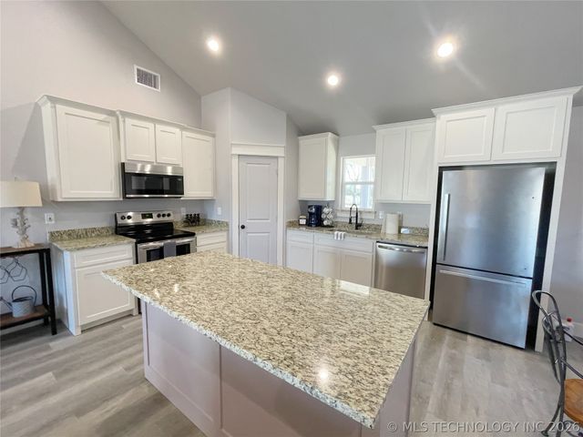 410 Brody's Way, Durant, OK 74701