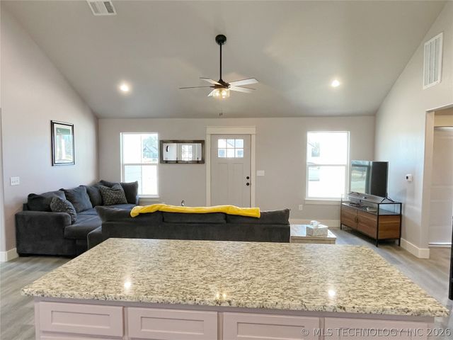 410 Brody's Way, Durant, OK 74701