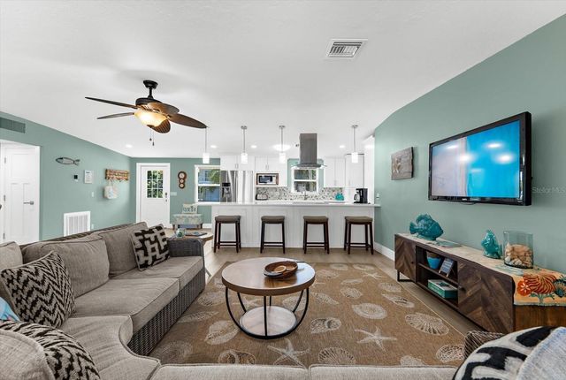 310 66TH STREET, Holmes Beach, FL 34217