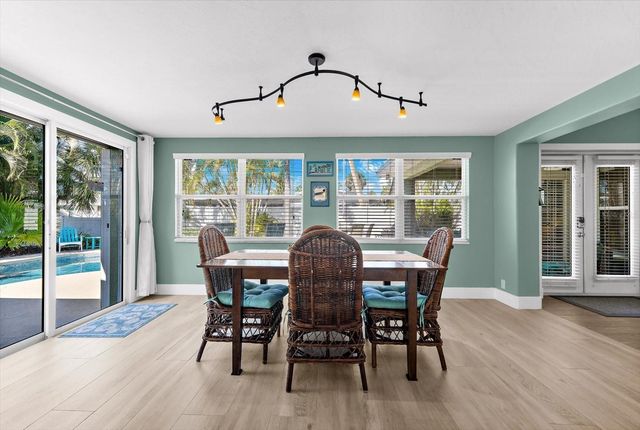 310 66TH STREET, Holmes Beach, FL 34217