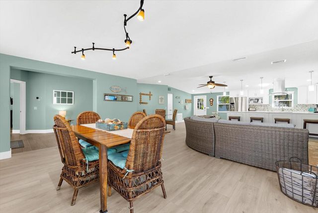 310 66TH STREET, Holmes Beach, FL 34217