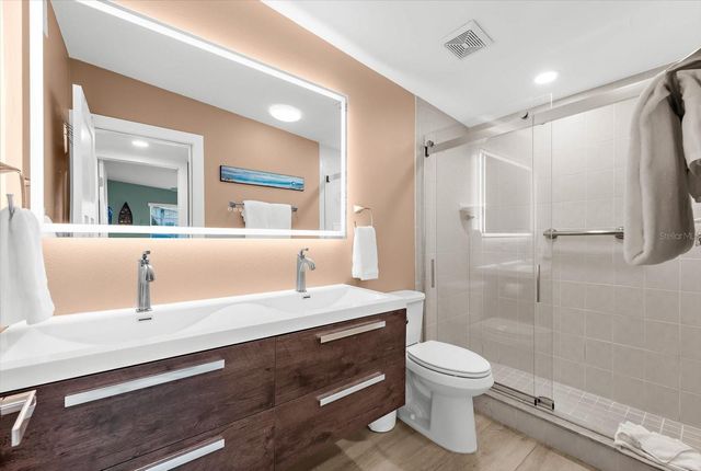 310 66TH STREET, Holmes Beach, FL 34217