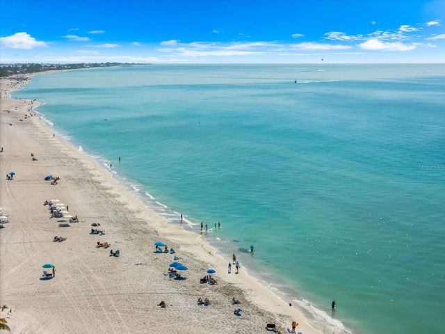 310 66TH STREET, Holmes Beach, FL 34217