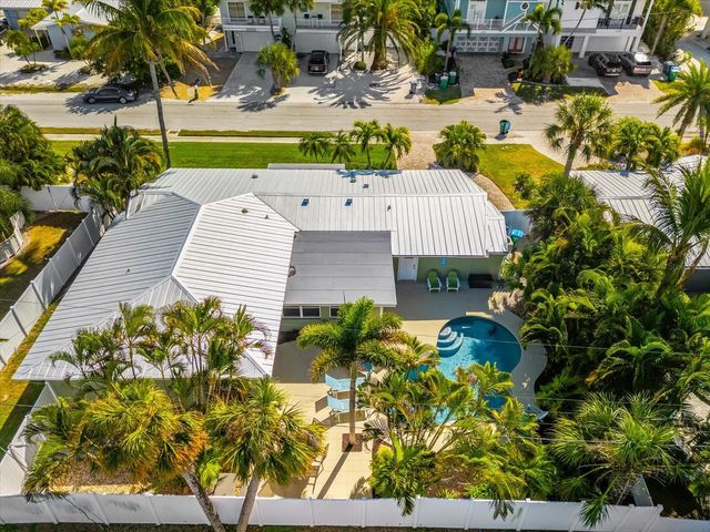 310 66TH STREET, Holmes Beach, FL 34217