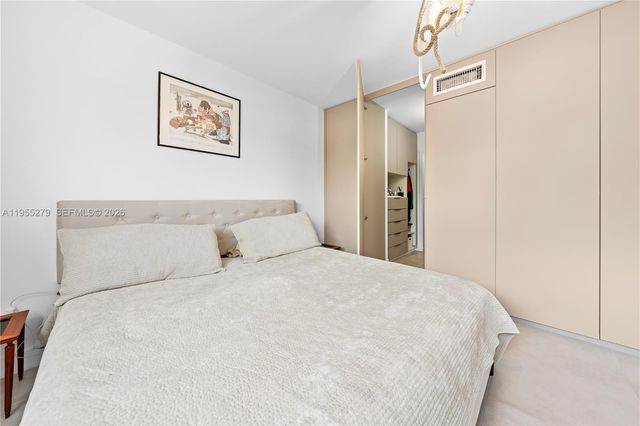 3703 NE 166th Street 406, North Miami Beach, FL 33160