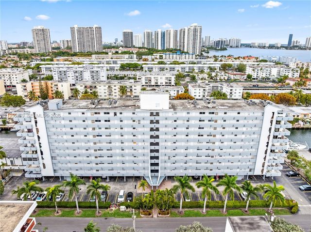 3703 NE 166th Street 406, North Miami Beach, FL 33160