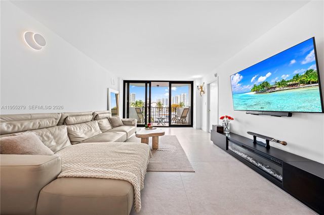 3703 NE 166th Street 406, North Miami Beach, FL 33160