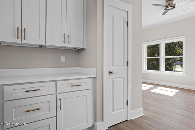 135 Cedar Street, Biloxi, MS 39530