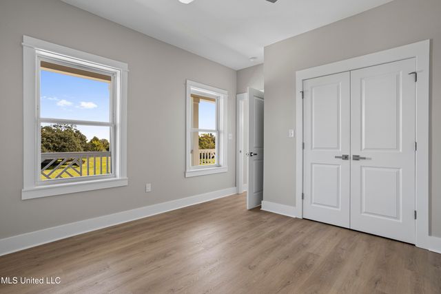 135 Cedar Street, Biloxi, MS 39530