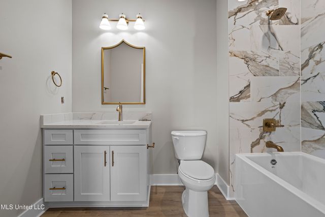 135 Cedar Street, Biloxi, MS 39530