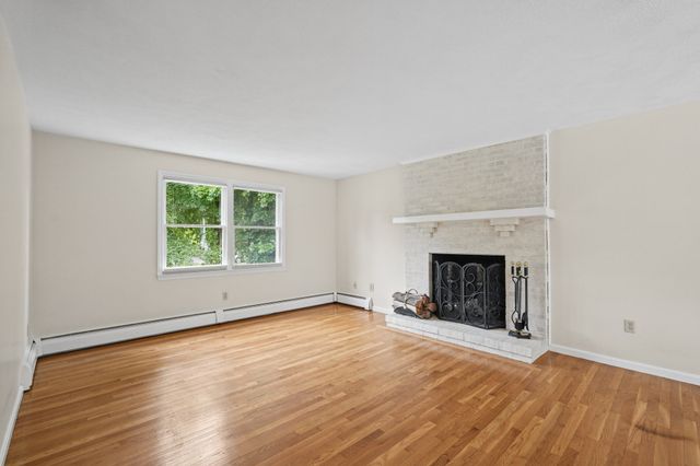 340 Lowell Street, Lexington, MA 02420