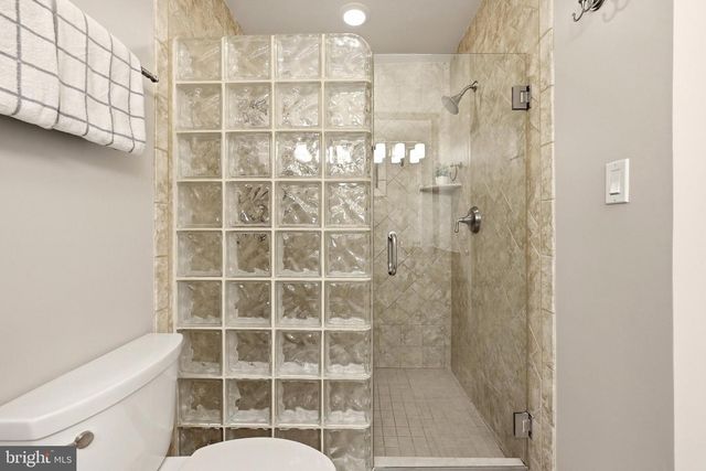 3302 GENTLE CT, Alexandria, VA 22310