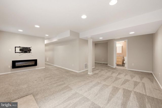 3302 GENTLE CT, Alexandria, VA 22310