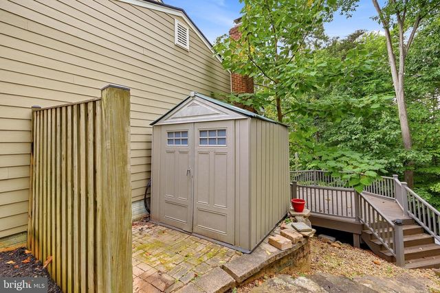 3302 GENTLE CT, Alexandria, VA 22310