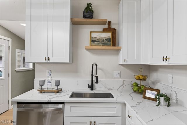 605 W Shore Boulevard, Sheffield Lake, OH 44054