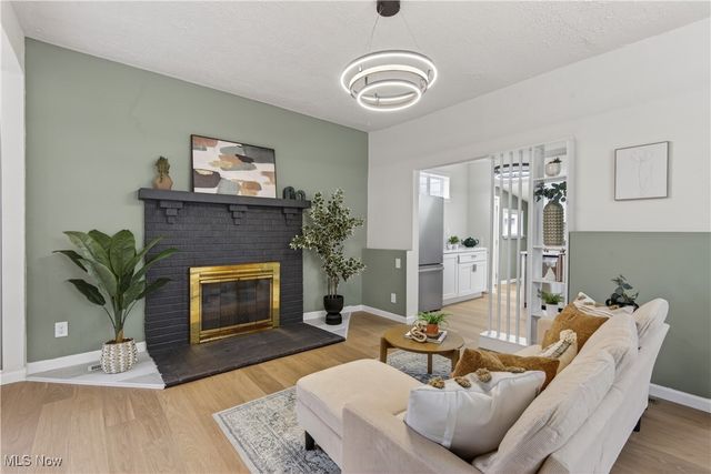 605 W Shore Boulevard, Sheffield Lake, OH 44054