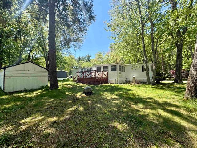 29 Brown Avenue, Seabrook, NH 03874