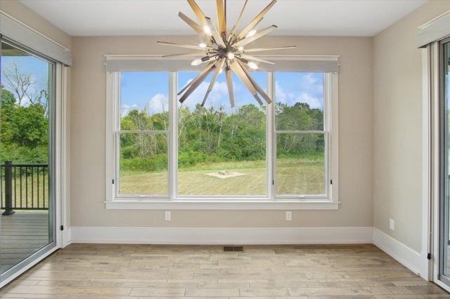 2470 E 565th Road, Fair Grove, MO 65648