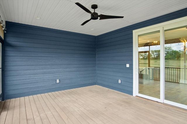 2470 E 565th Road, Fair Grove, MO 65648