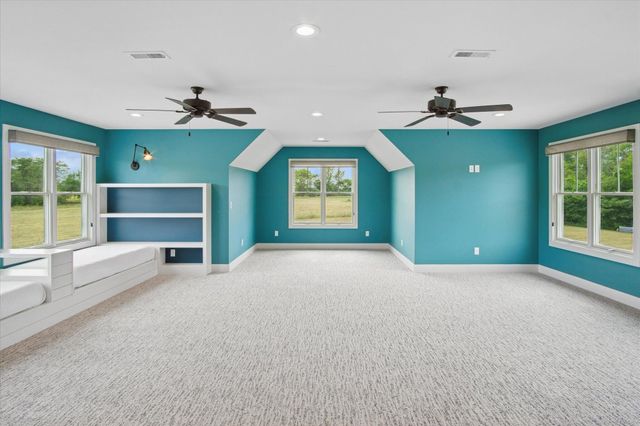 2470 E 565th Road, Fair Grove, MO 65648