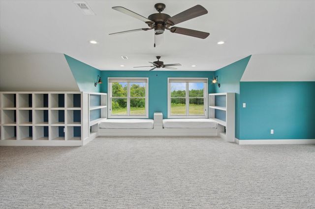 2470 E 565th Road, Fair Grove, MO 65648