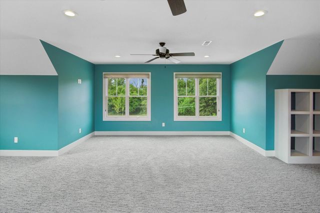 2470 E 565th Road, Fair Grove, MO 65648