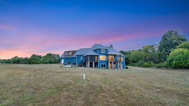 2470 E 565th Road, Fair Grove, MO 65648