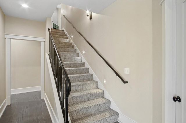 2470 E 565th Road, Fair Grove, MO 65648