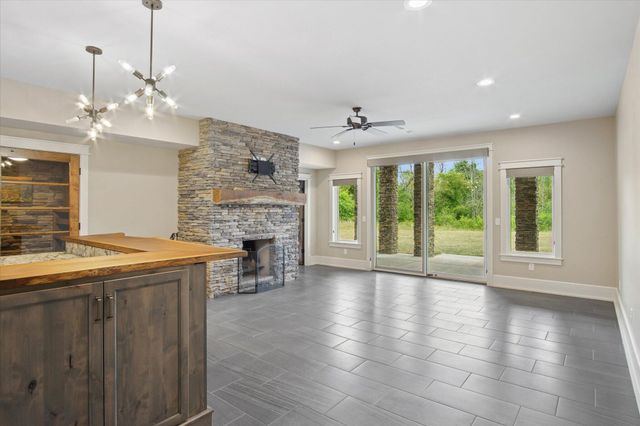 2470 E 565th Road, Fair Grove, MO 65648