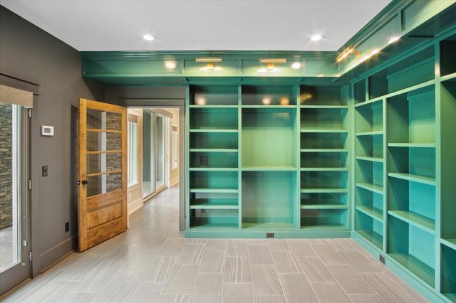 2470 E 565th Road, Fair Grove, MO 65648