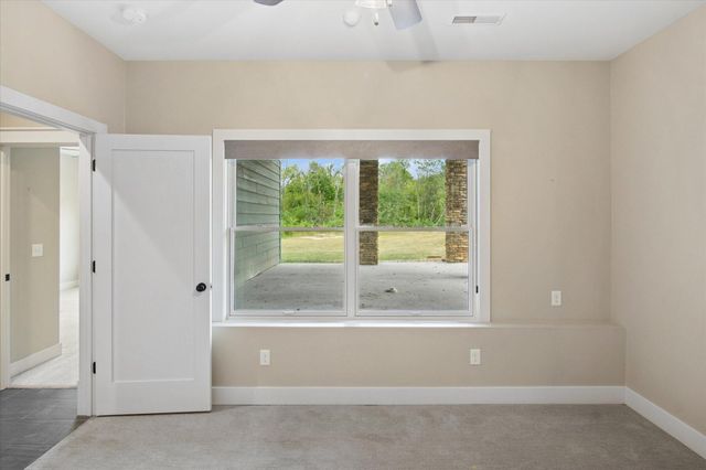 2470 E 565th Road, Fair Grove, MO 65648