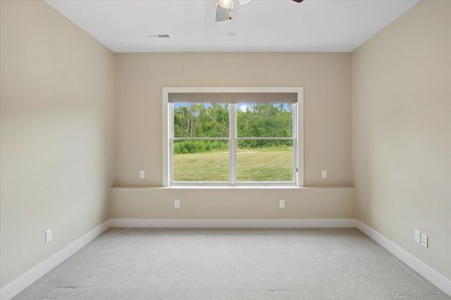 2470 E 565th Road, Fair Grove, MO 65648