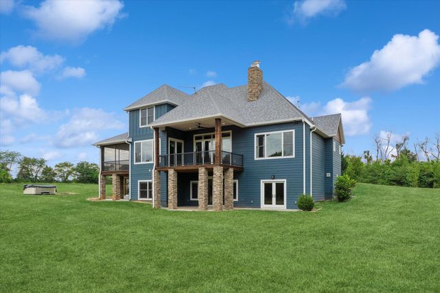 2470 E 565th Road, Fair Grove, MO 65648