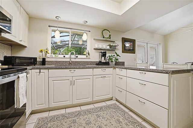 2091 N HYDE DRIVE, Deltona, FL 32738