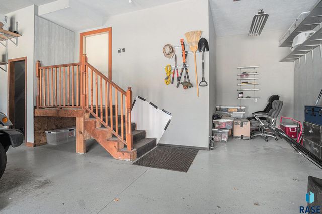 1012 N Caleb Ave Avenue, Sioux Falls, SD 57103