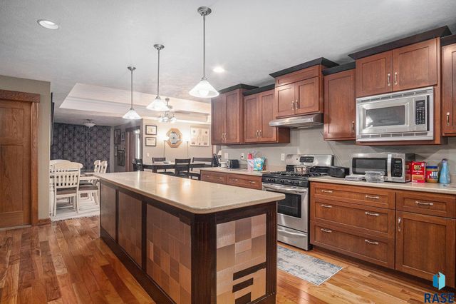 1012 N Caleb Ave Avenue, Sioux Falls, SD 57103