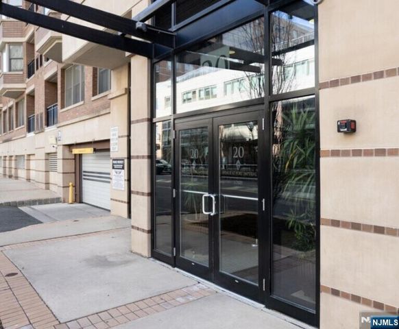 20 Ave At Port Imperial 236, West New York, NJ 07093