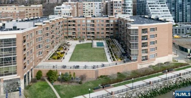 20 Ave At Port Imperial 236, West New York, NJ 07093