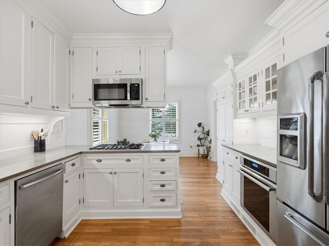 4506 Middle Rd, Hampton, PA 15101