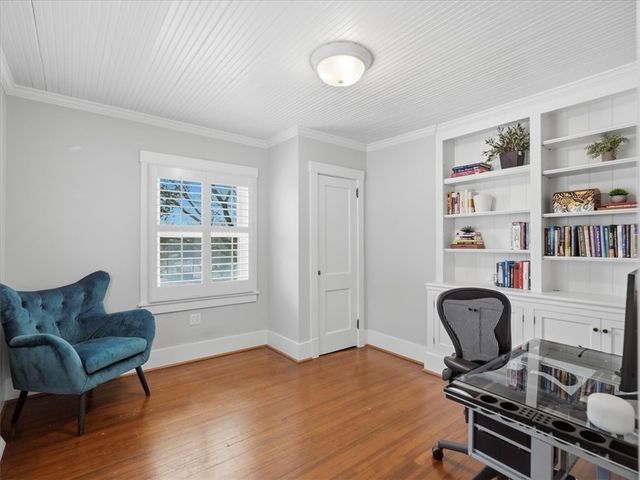 4506 Middle Rd, Hampton, PA 15101