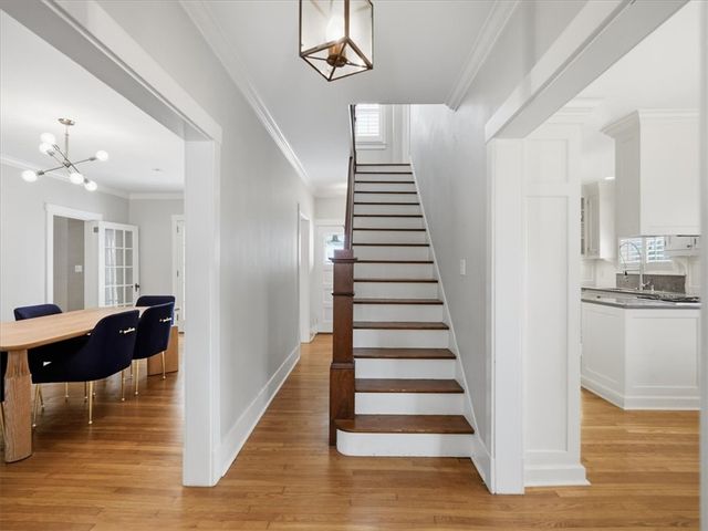 4506 Middle Rd, Hampton, PA 15101