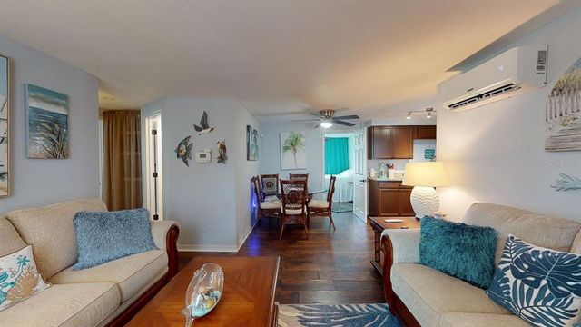 10570 118TH AVENUE, Largo, FL 33773