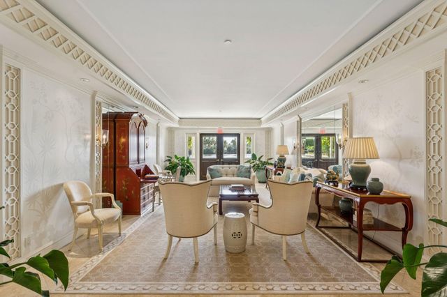 425 WORTH Avenue 2F, Palm Beach, FL 33480