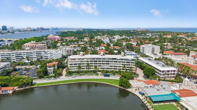 425 WORTH Avenue 2F, Palm Beach, FL 33480