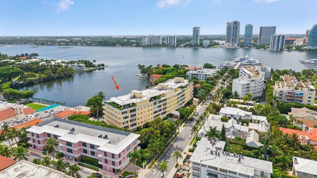 425 WORTH Avenue 2F, Palm Beach, FL 33480